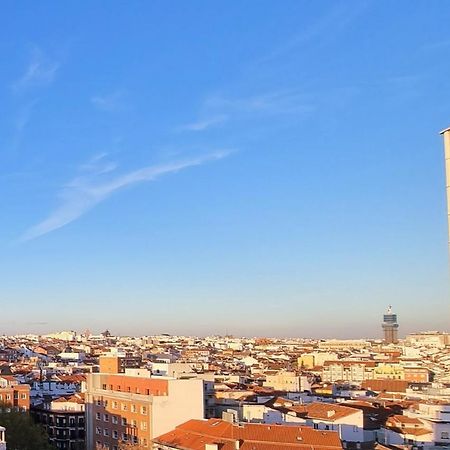 Апартаменти Plaza Espana & Gran Via Мадрид Екстер'єр фото